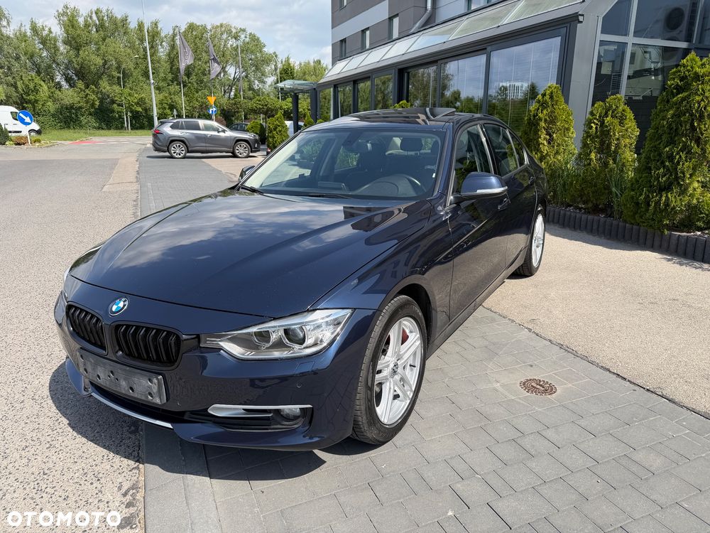 BMW Seria 3 320d xDrive Luxury Line - 3
