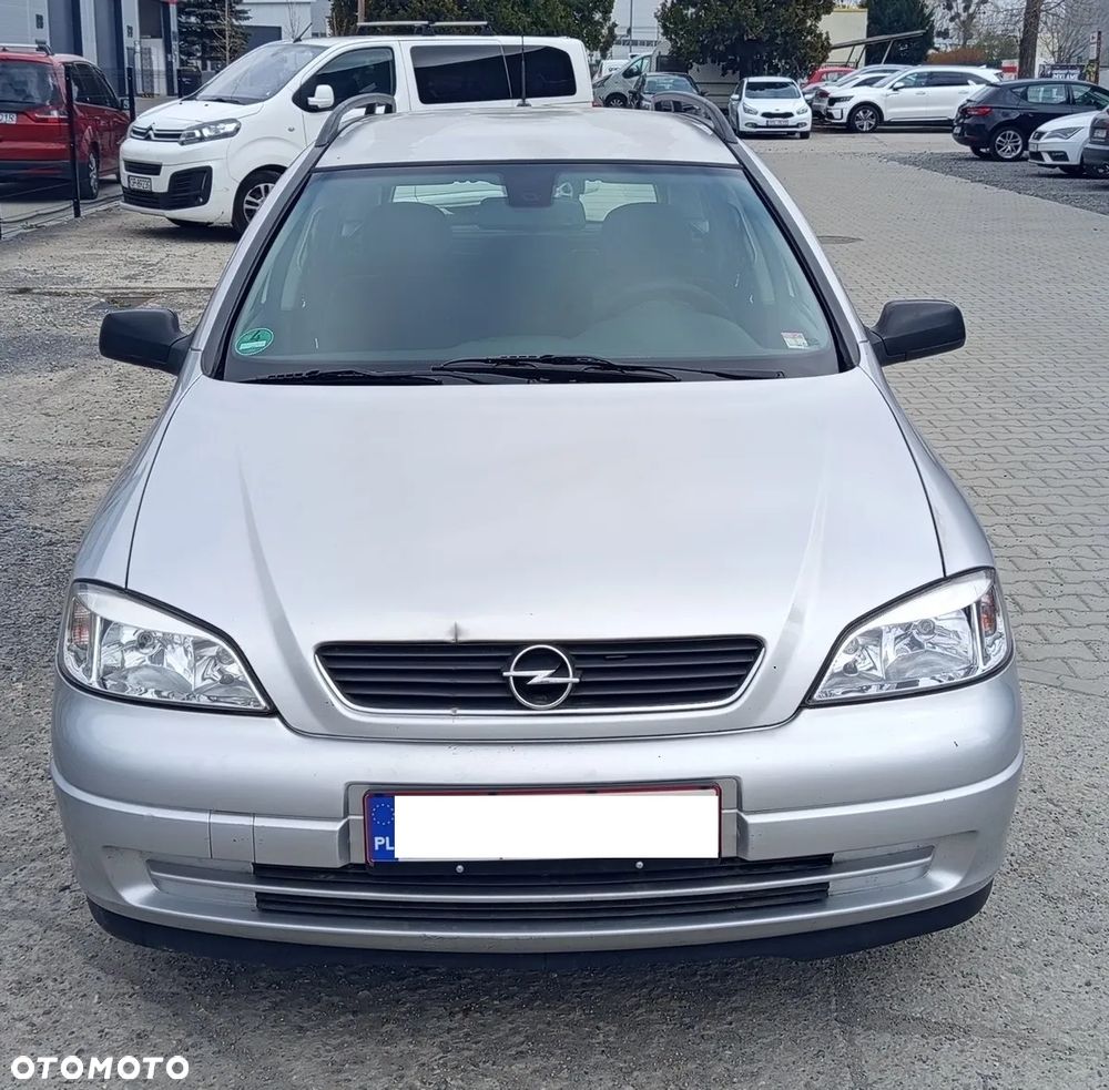 Opel Astra - 2
