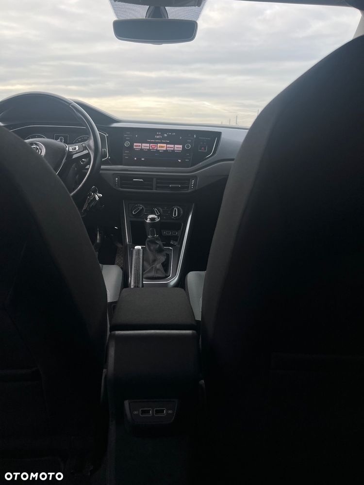 Volkswagen Polo 1.0 TSI Highline - 14
