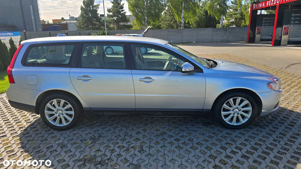 Volvo V70 - 8
