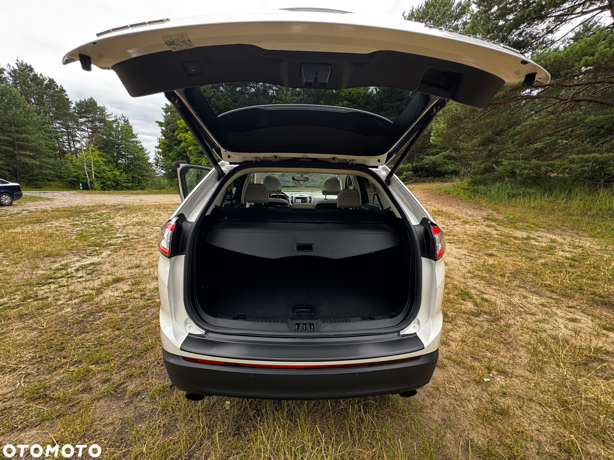 Ford Edge - 24