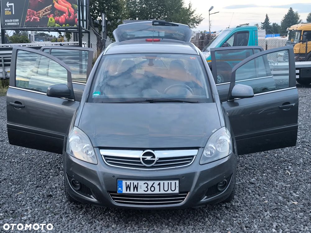 Opel Zafira - 21
