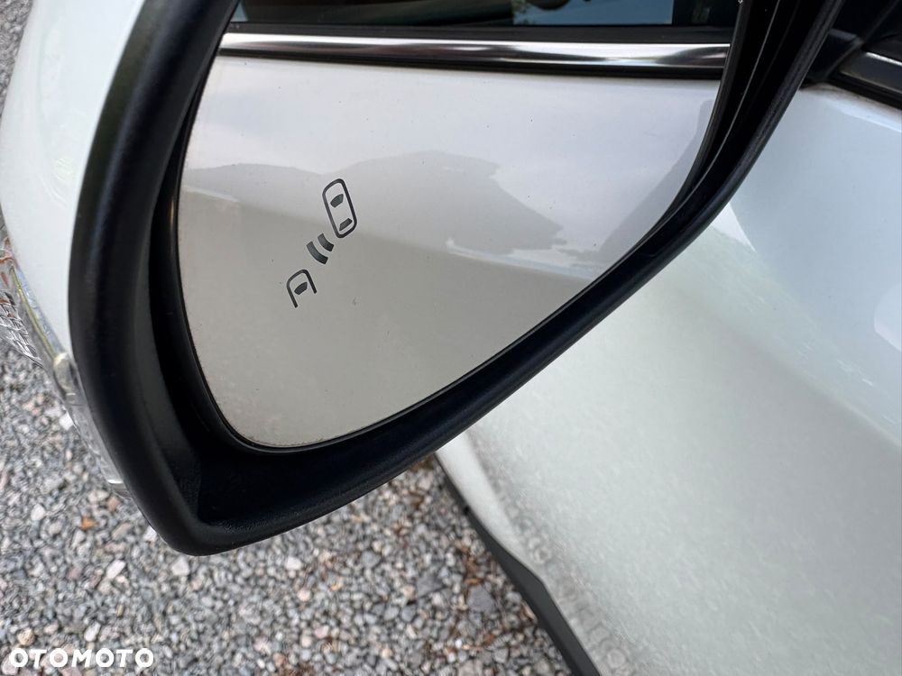 Toyota C-HR 1.8 Hybrid GPF Comfort - 28
