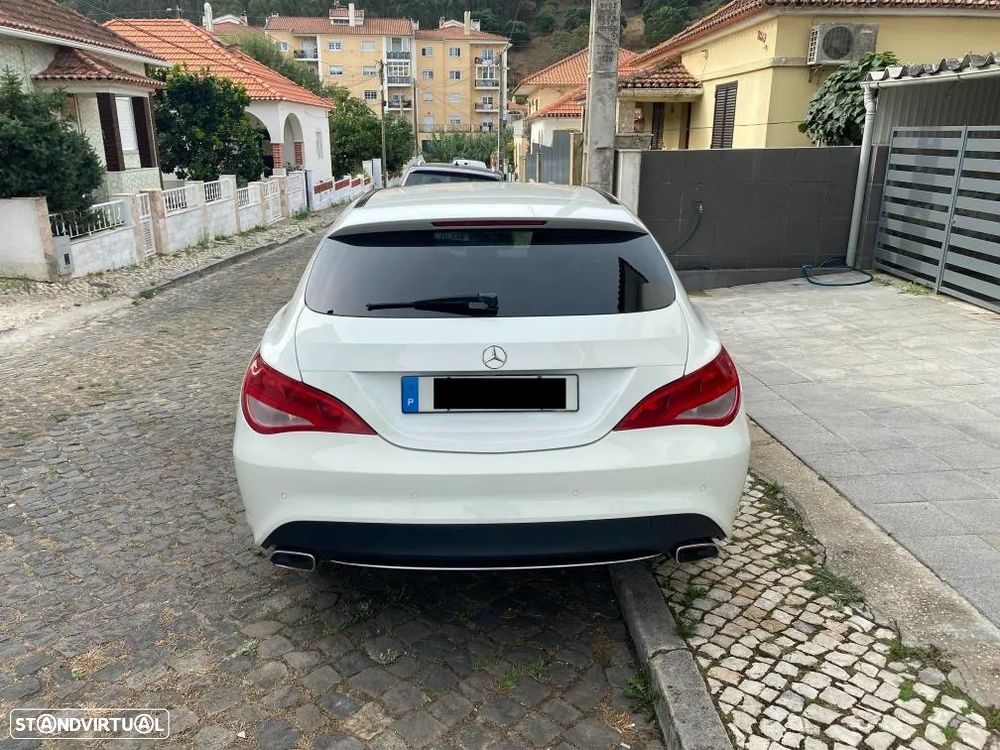 Mercedes-Benz CLA 220 d Shooting Brake Urban Aut. - 4