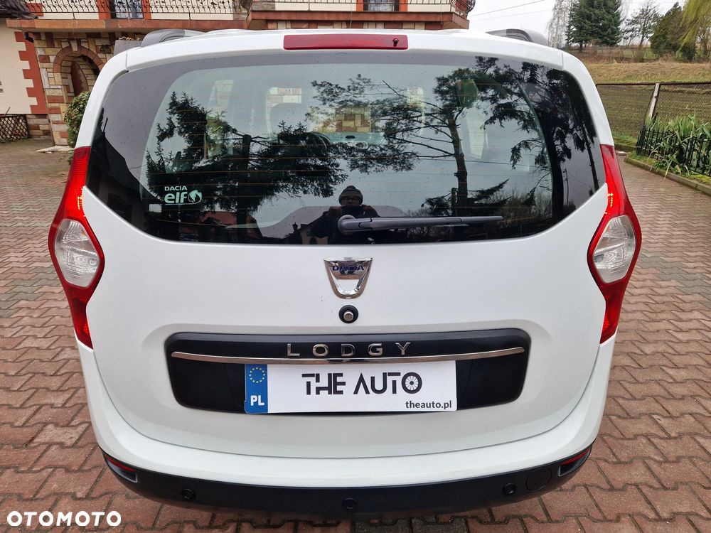 Dacia Lodgy 1.6 SCe Laureate S&S - 32