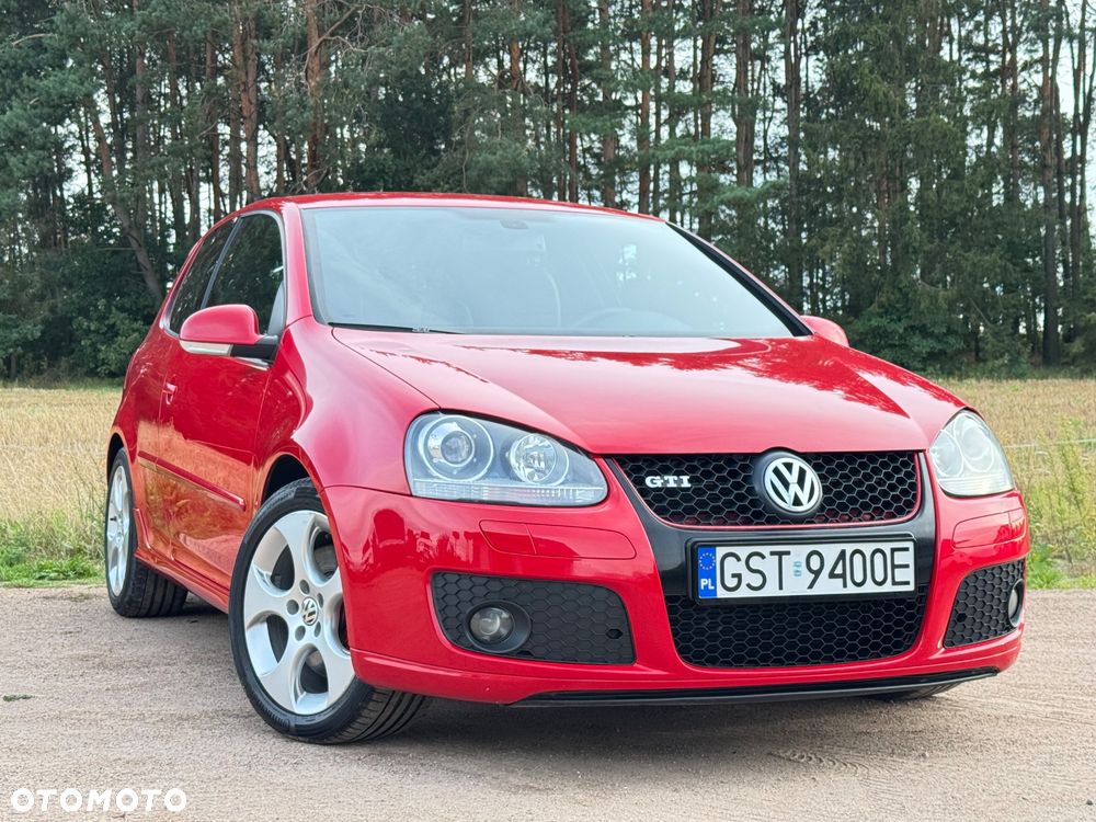 Volkswagen Golf - 6
