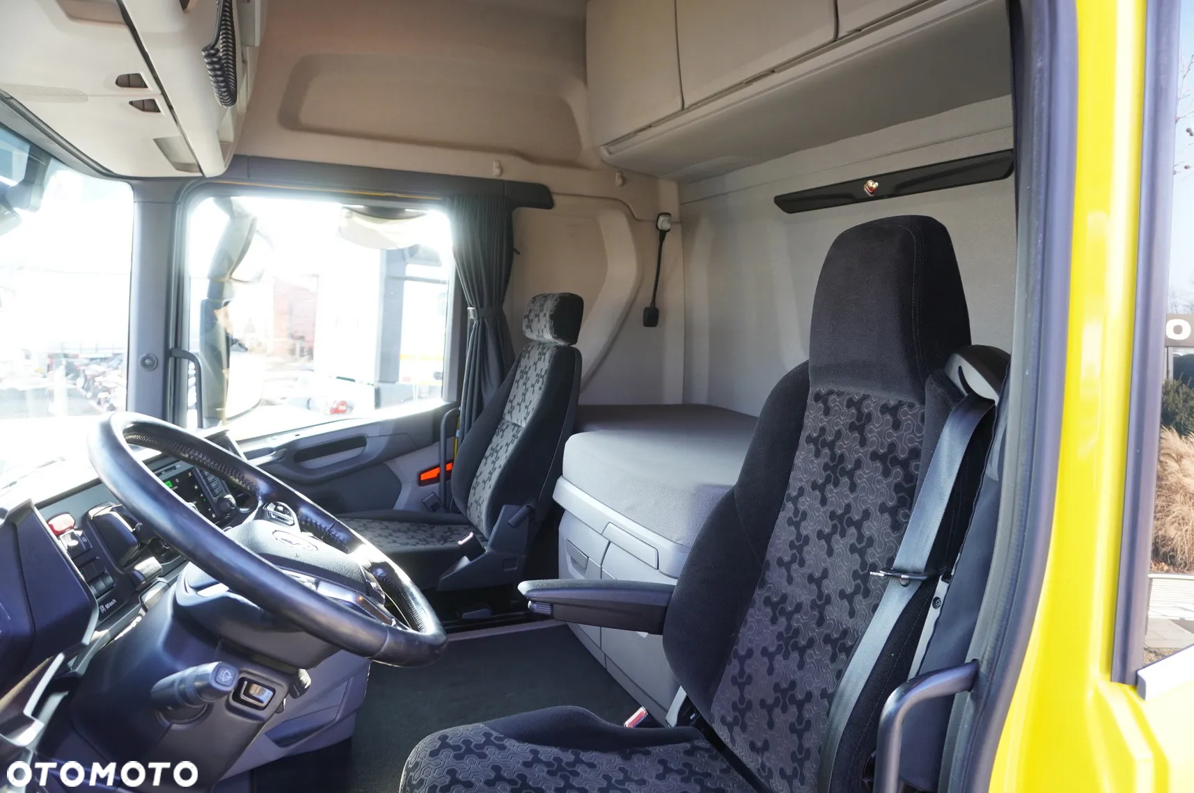 Scania R650 V8 8x4/4 E6 / r.2020 - 16