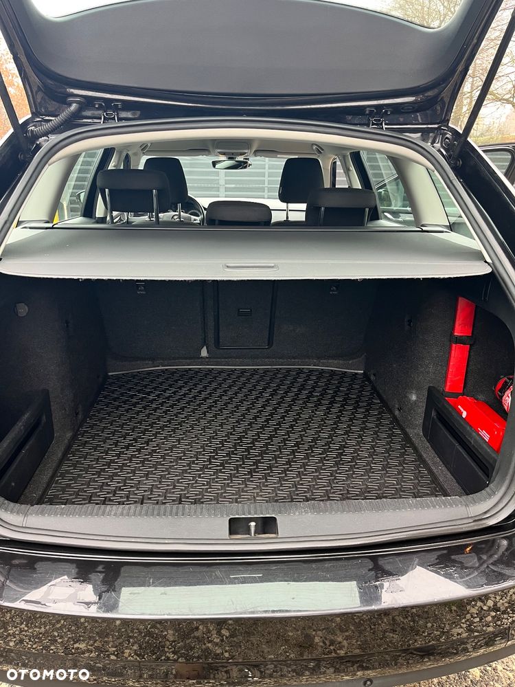 Skoda Octavia 2.0 TDI Ambition DSG - 10