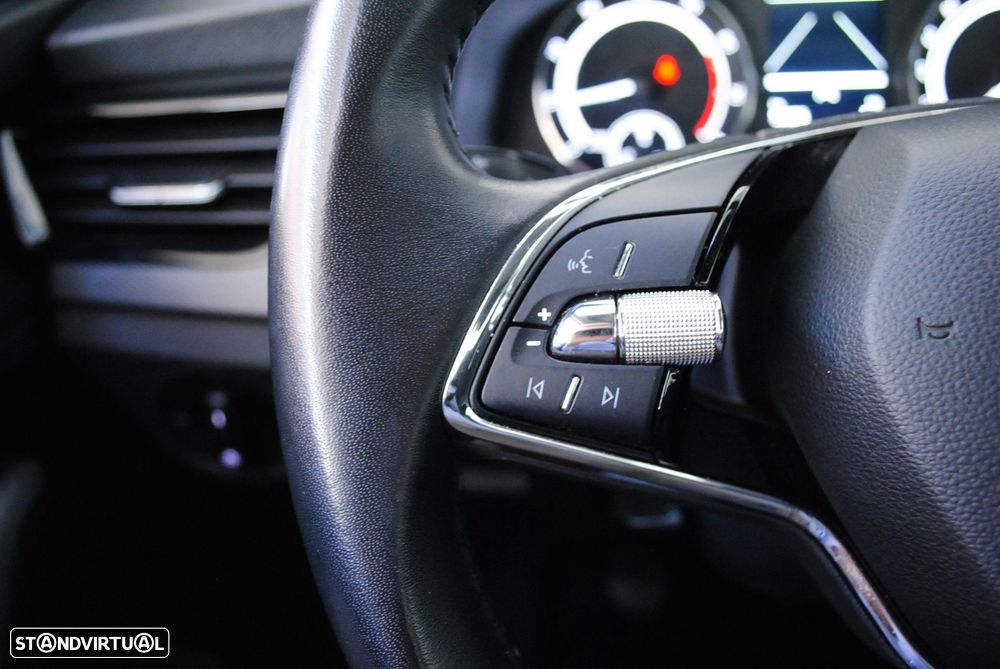 Skoda Kamiq 1.0 TSI Ambition - 12