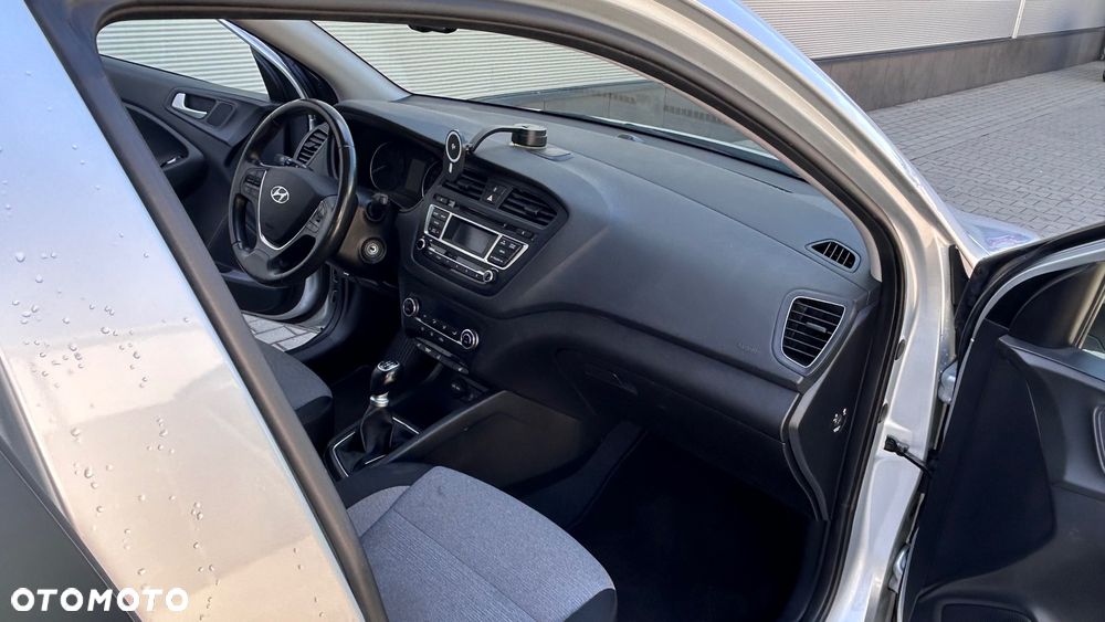Hyundai i20 1.2 BlueDrive Comfort - 18