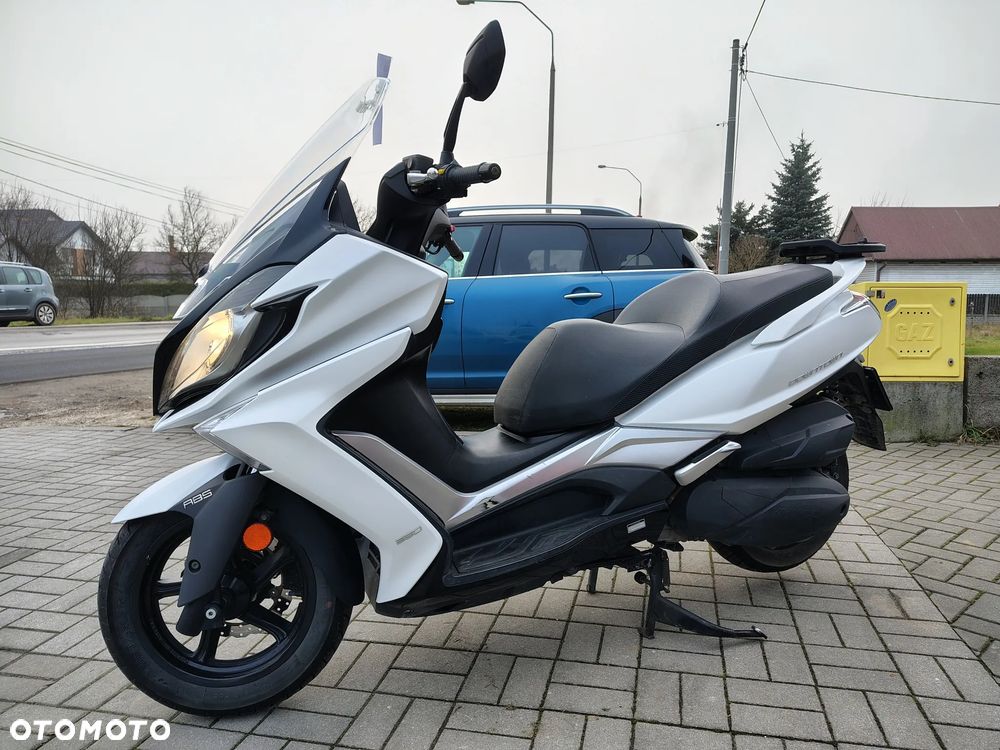 Kymco Downtown - 12