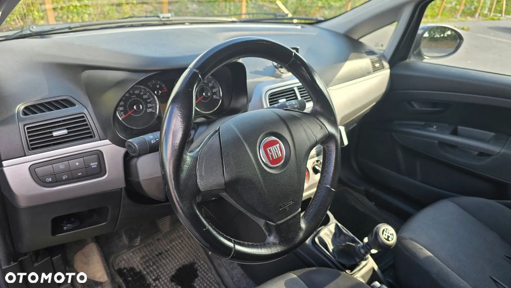 Fiat Punto - 8