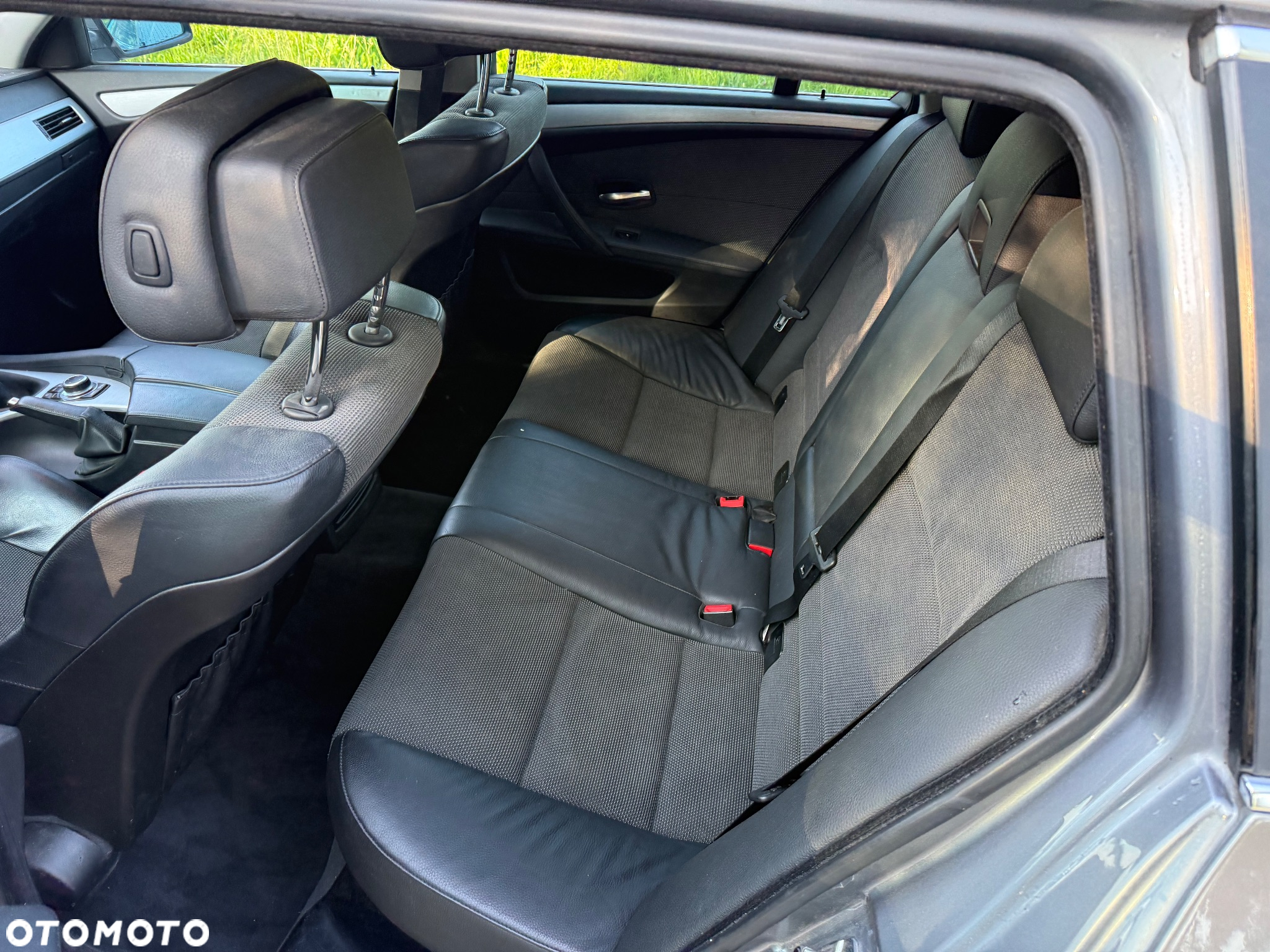 BMW Seria 5 525xd Touring - 17