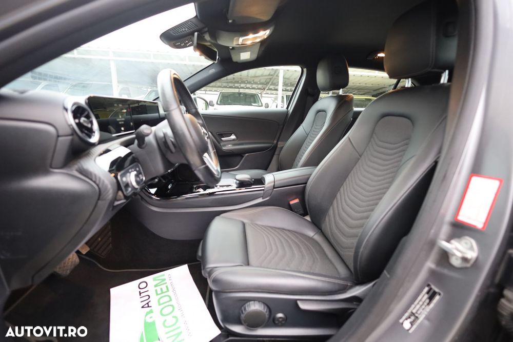 Mercedes-Benz A - 10