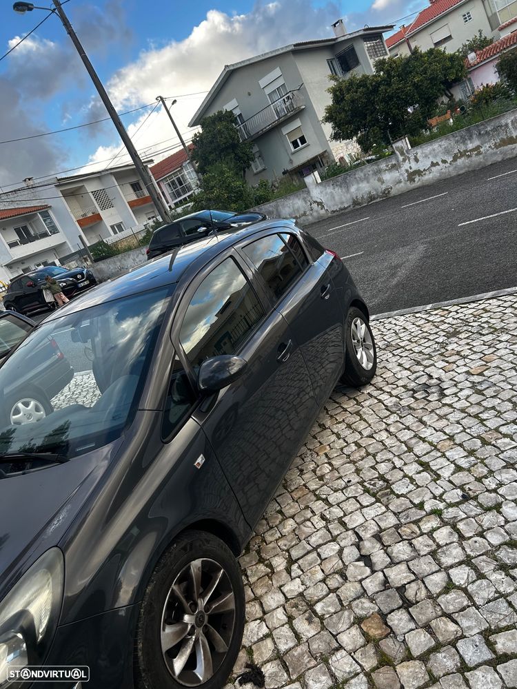 Opel Corsa 1.2 Go! - 4