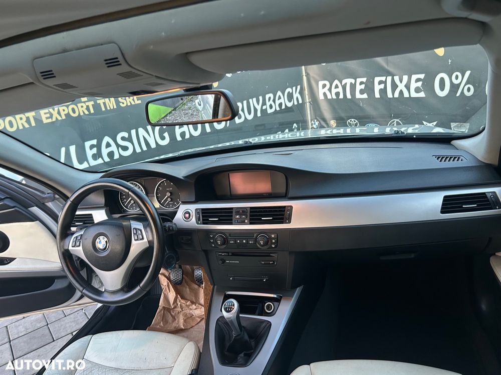 BMW Seria 3 320si - 6