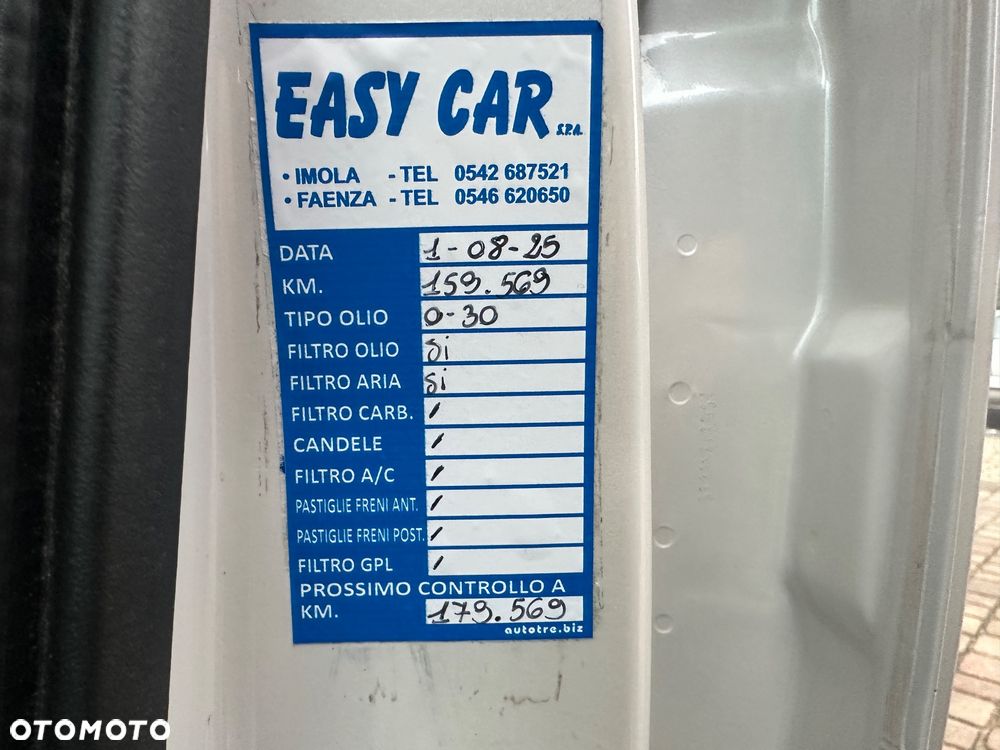 Ford Kuga 2.0 TDCi 4x2 Vignale - 27