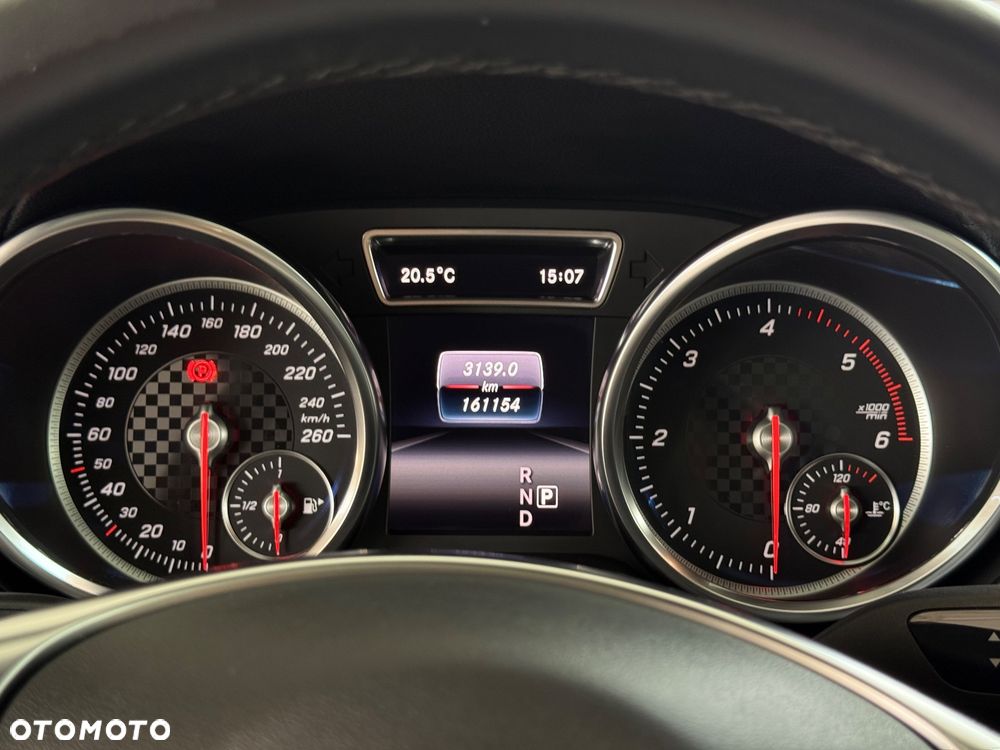 Mercedes-Benz GLE 350 d 4Matic 9G-TRONIC AMG Line - 21