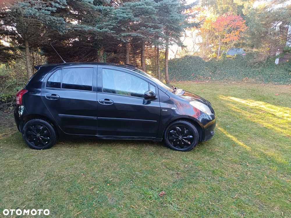 Toyota Yaris 1.4 D-4D Terra - 4