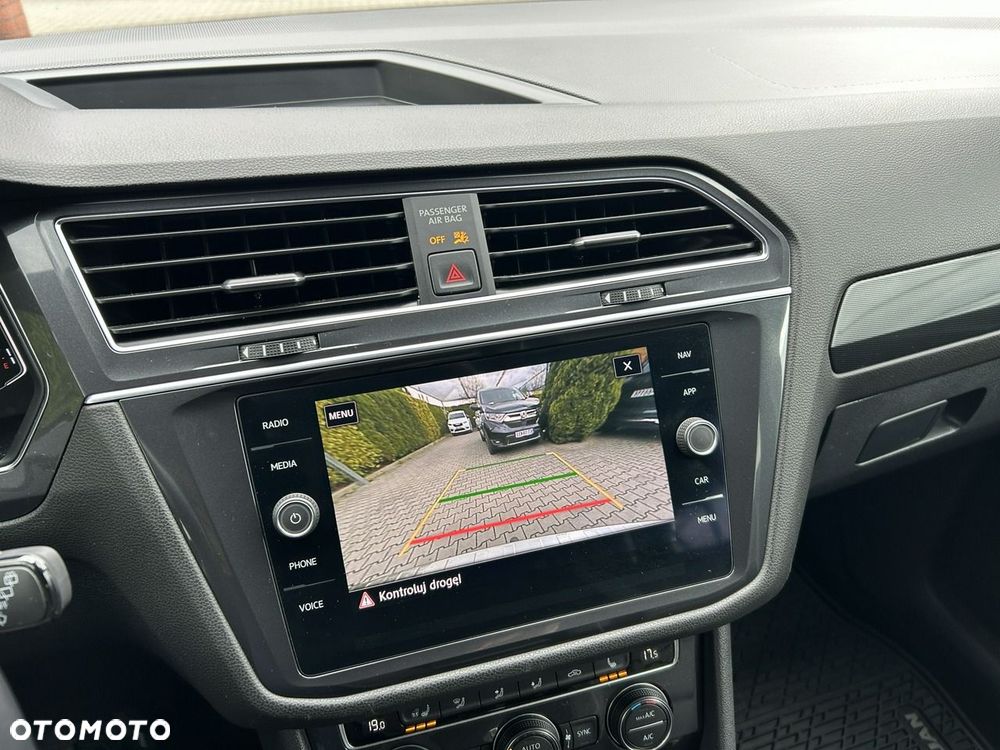 Volkswagen Tiguan Allspace 2.0 TSI 4Mot R-Line DSG - 26
