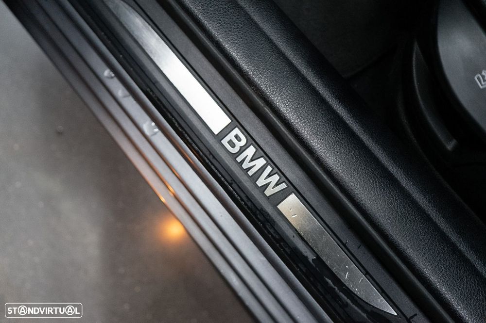 BMW 525 d Pack M Auto - 23