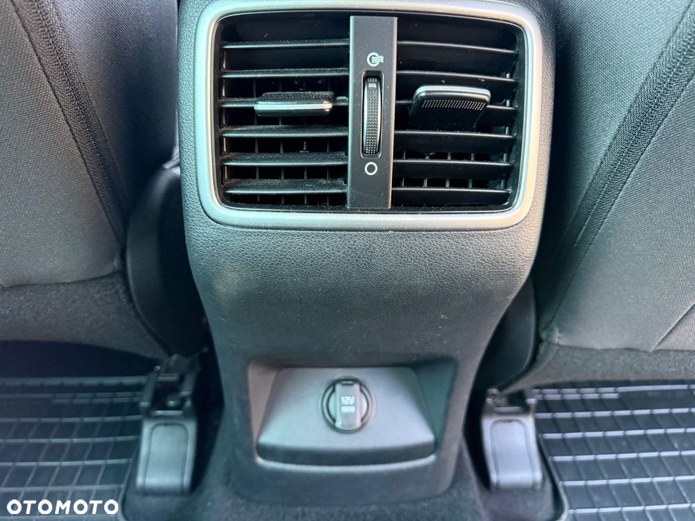 Kia Sportage 1.6 CRDI 2WD SPIRIT - 19