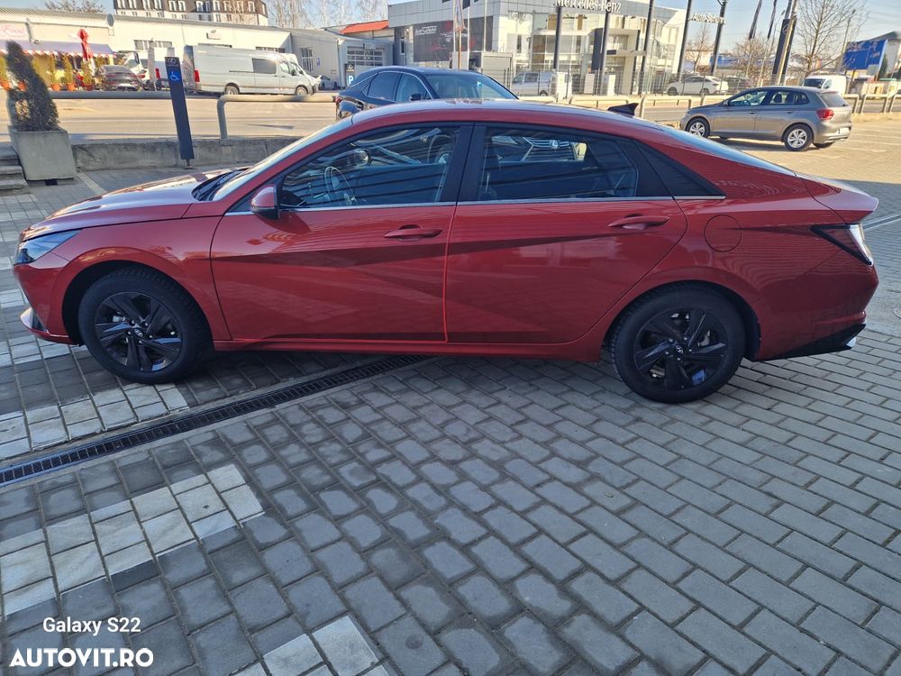 Hyundai Elantra 1.6 l 123 CP 6MT Comfort - 4