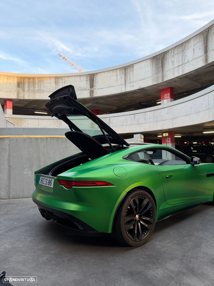 Jaguar F-Type - 23