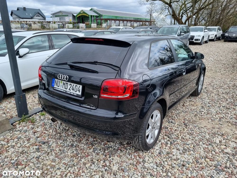 Audi A3 1.6 Attraction - 8