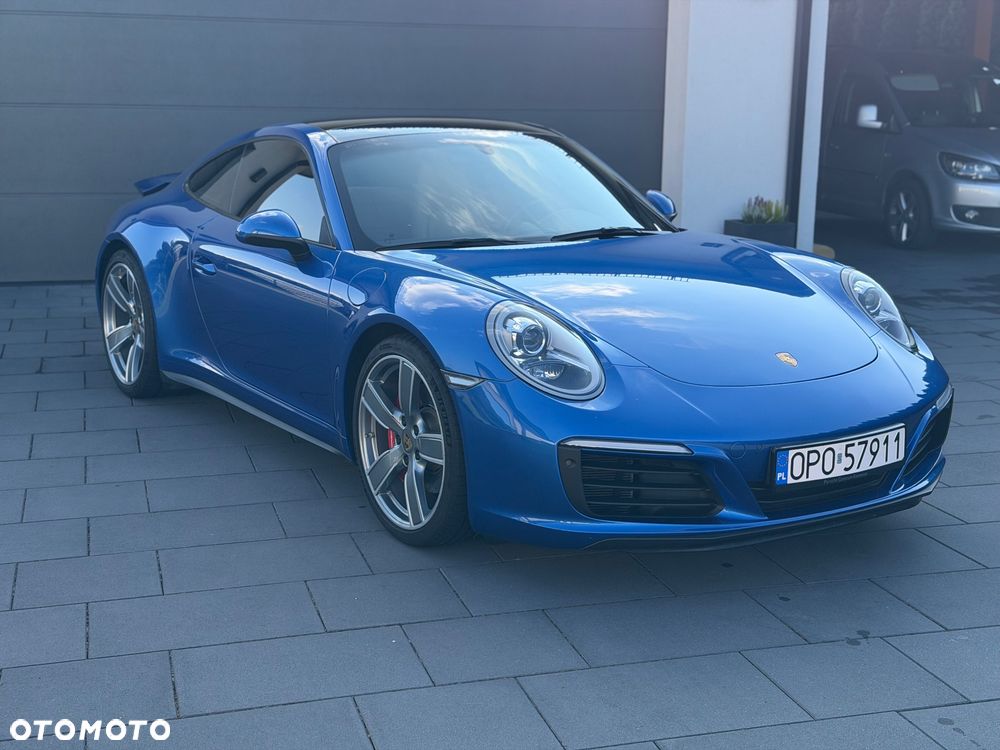 Porsche 911 Carrera 4S PDK - 38