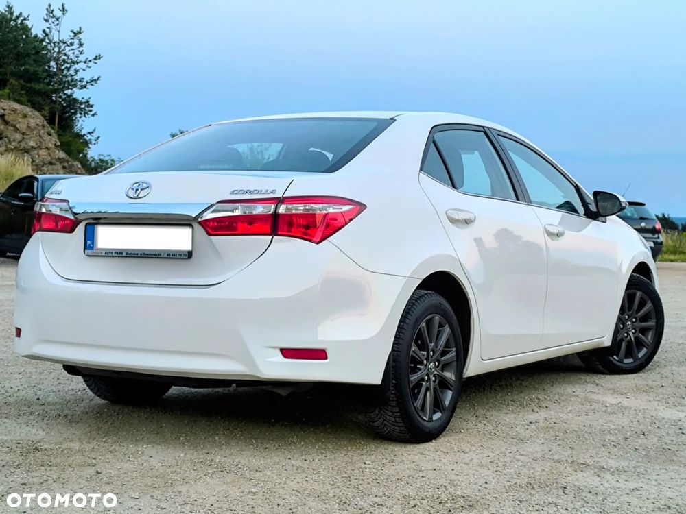 Toyota Corolla 1.6 Premium - 2