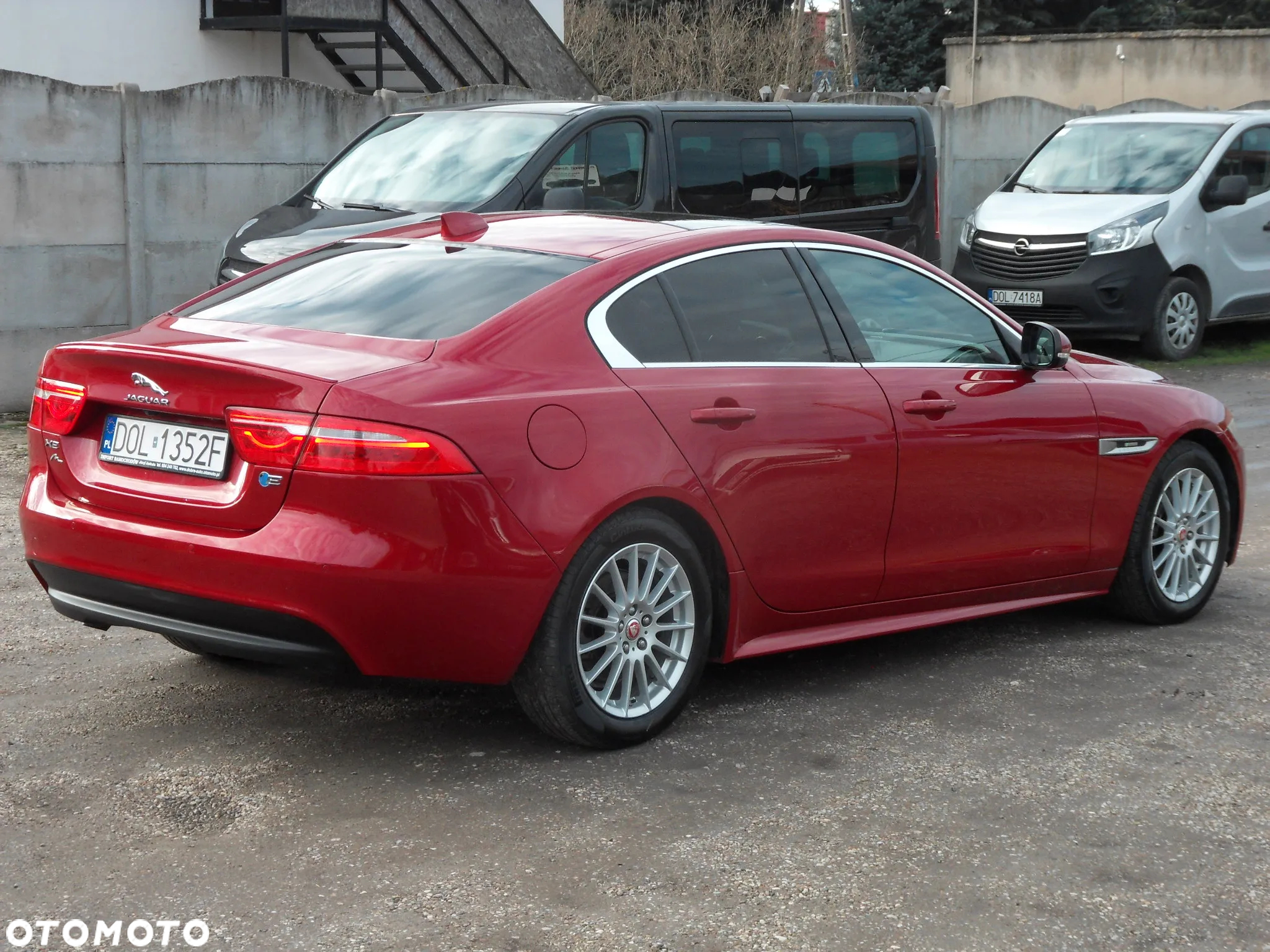 Jaguar XE E-Performance R-Sport - 5