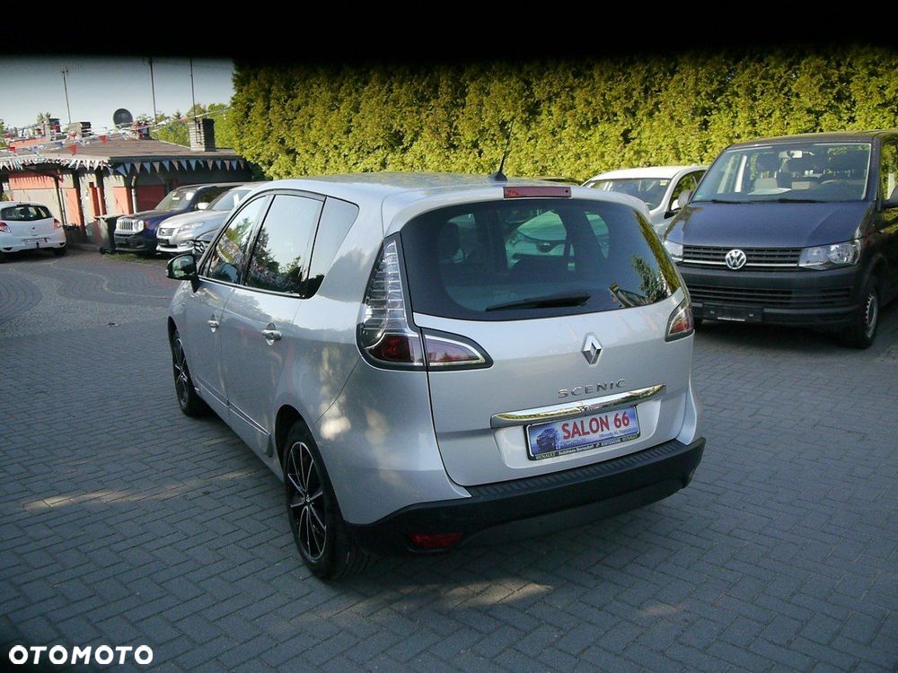 Renault Scenic 2.0 16V 140 CVT Bose Edition - 6