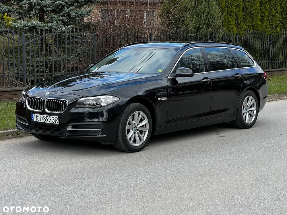 BMW Seria 5 525d xDrive Sport-Aut - 2