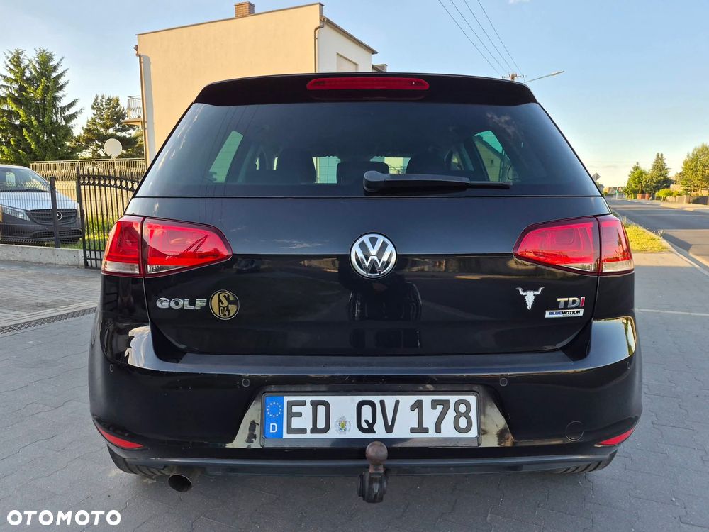 Volkswagen Golf - 8
