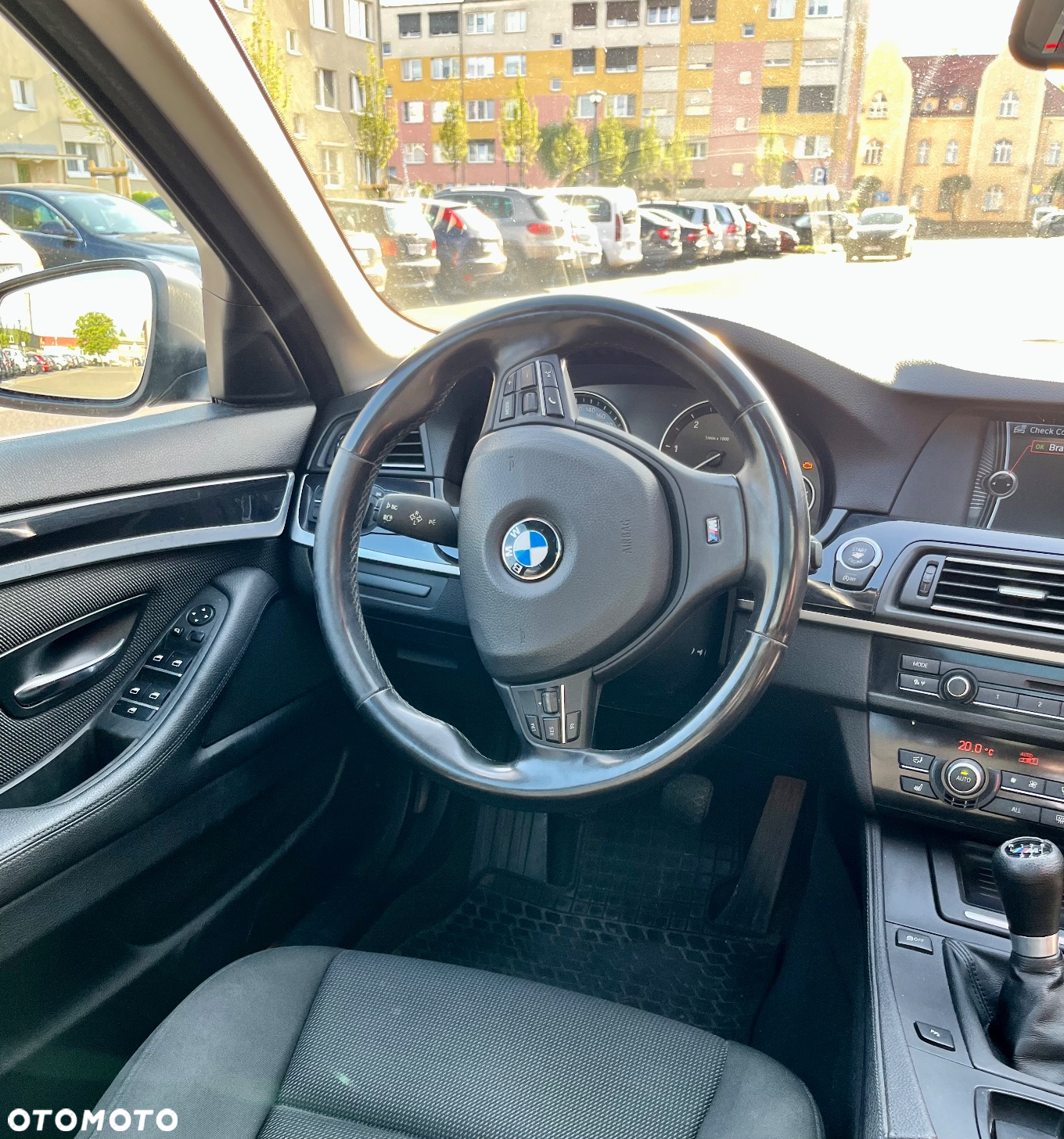 BMW Seria 5 520d Touring - 15