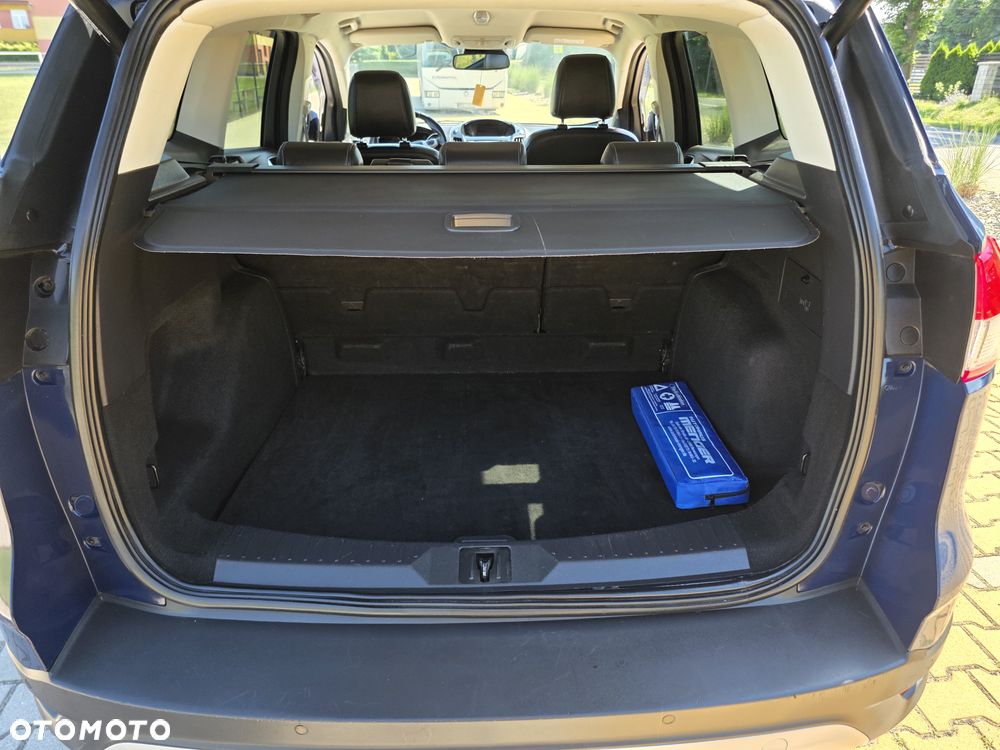 Ford Kuga 2.0 TDCi 4x4 SYNC - 11