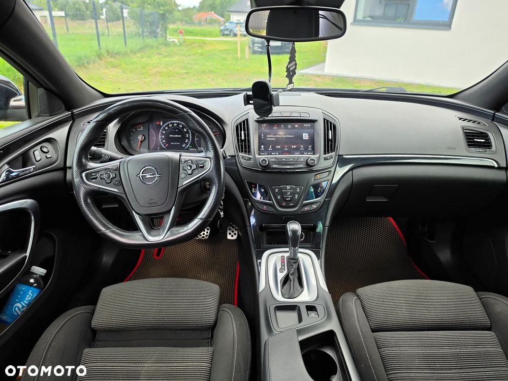 Opel Insignia 1.6 T Cosmo EU6 - 17