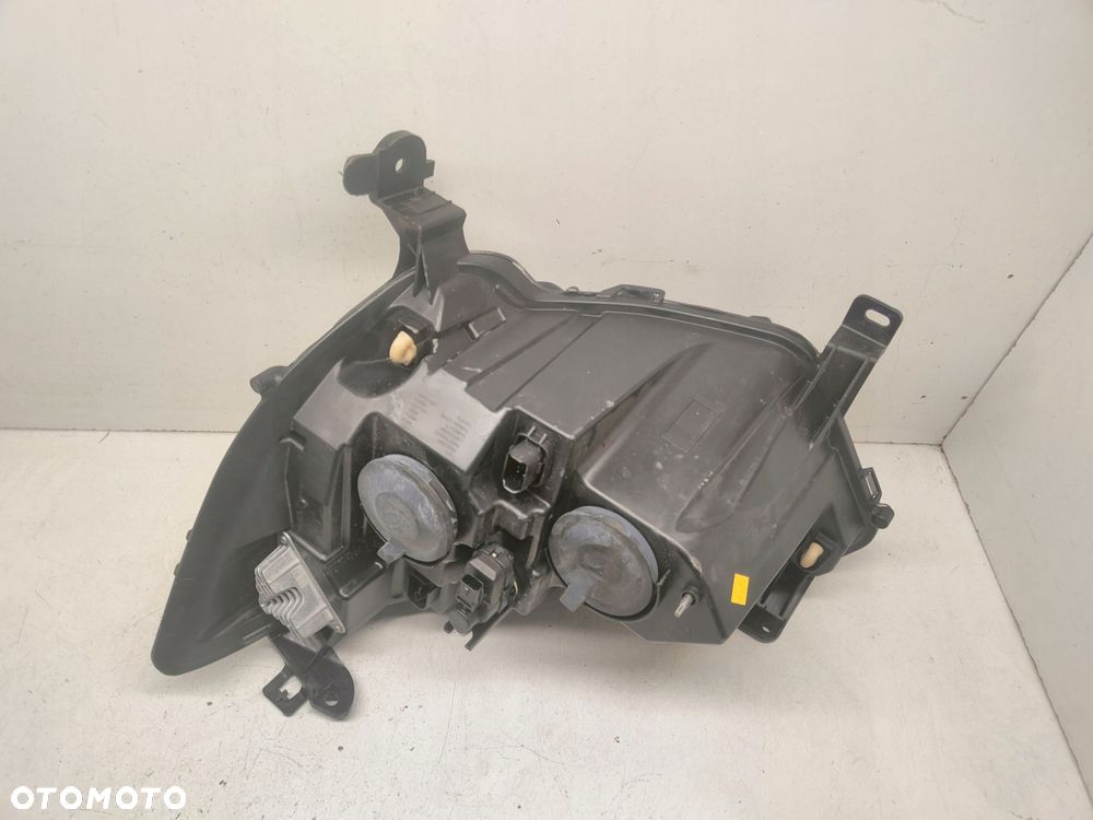 renault master iv lampa zw z led prawy przód 260105567r - 9