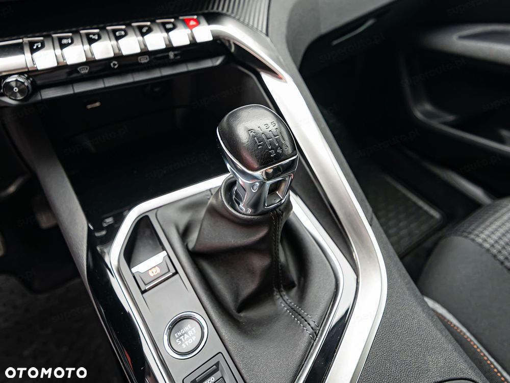 Peugeot 3008 - 20