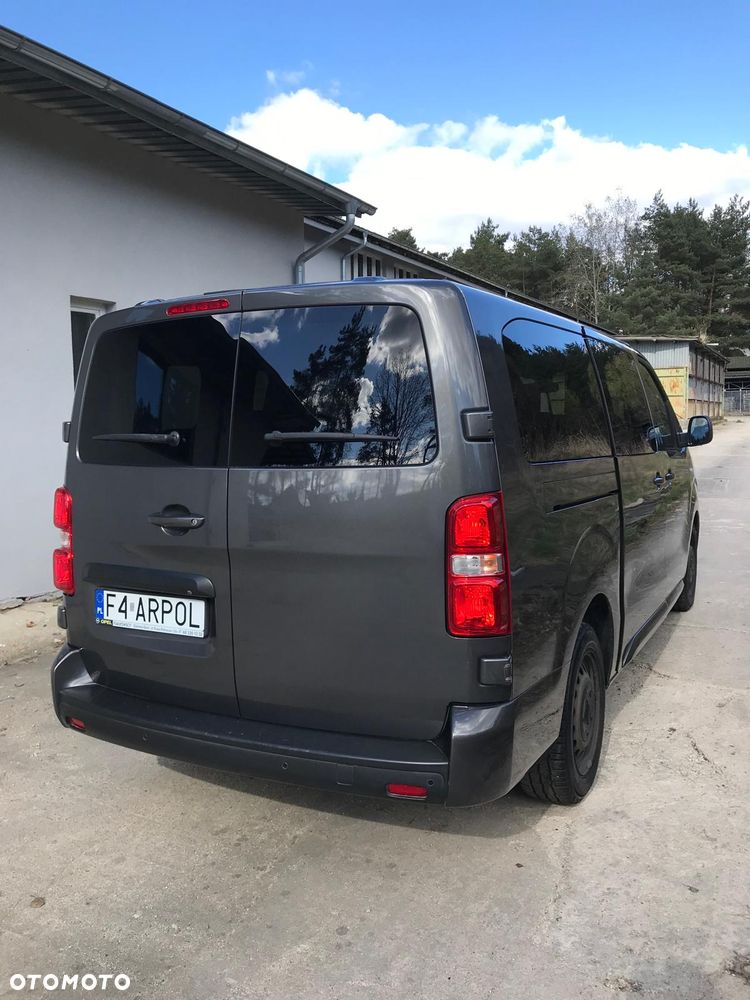 Opel Vivaro - 8