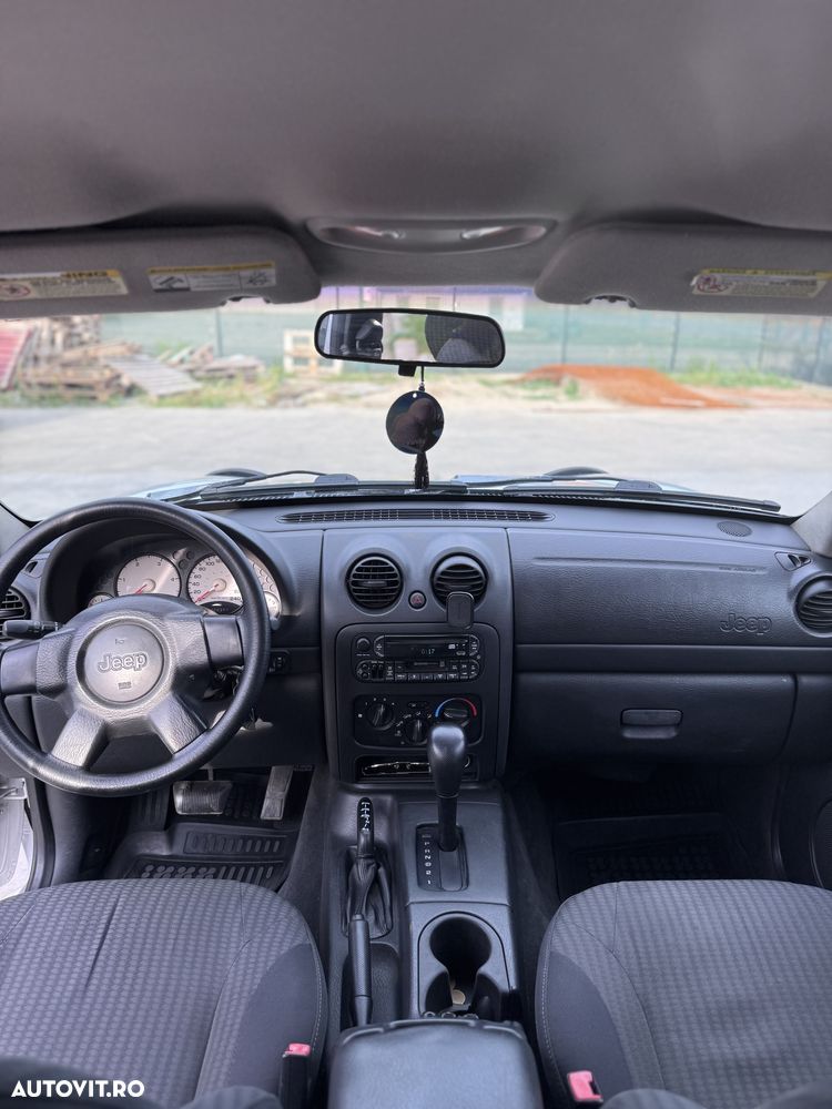 Jeep Cherokee 2.8 CRD Limited - 8