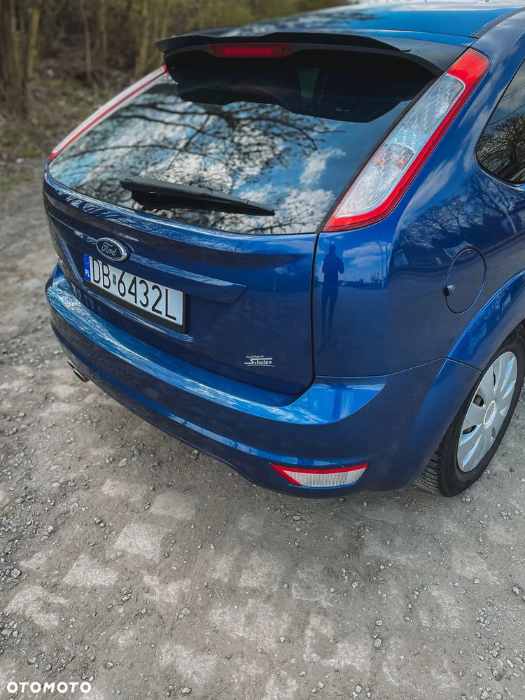 Ford Focus 1.6 Trend - 4