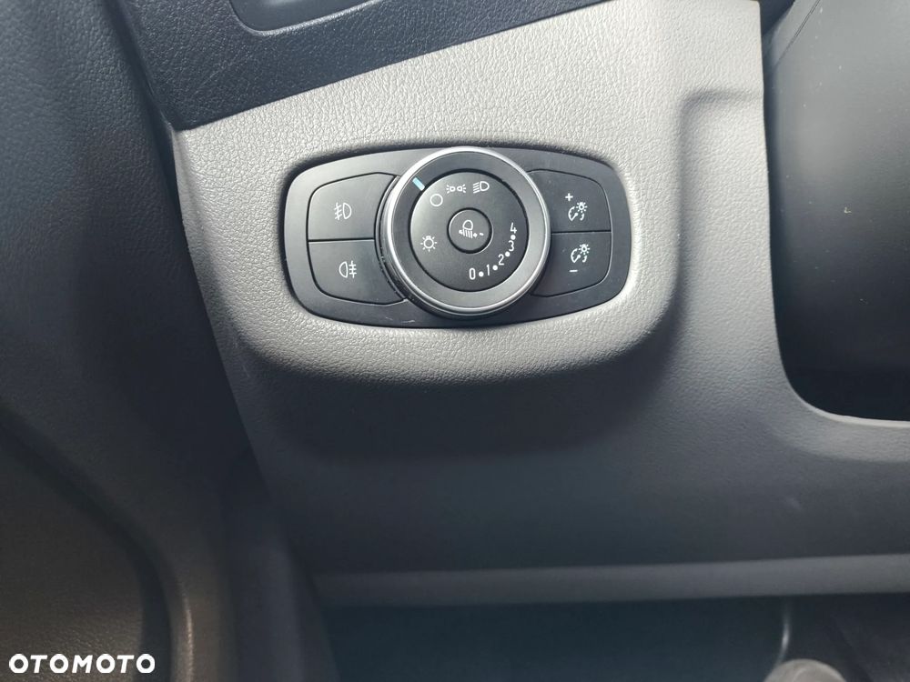 Ford Tourneo Connect 1.5 EcoBlue Start-Stop Trend - 21