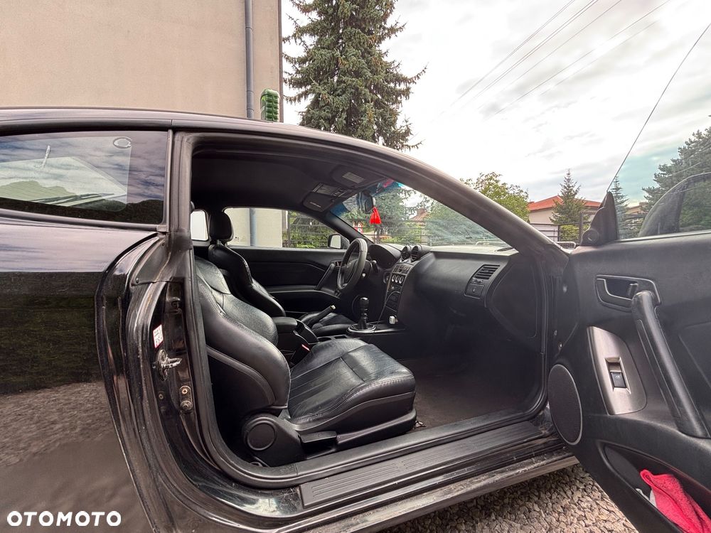 Hyundai Coupe 2.7 GLS - 12