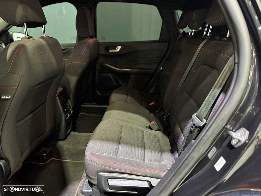 Ford Kuga 1.5 EcoBoost ST-Line - 17