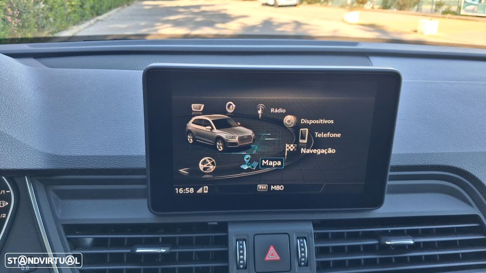 Audi Q5 2.0 TDI Design - 12