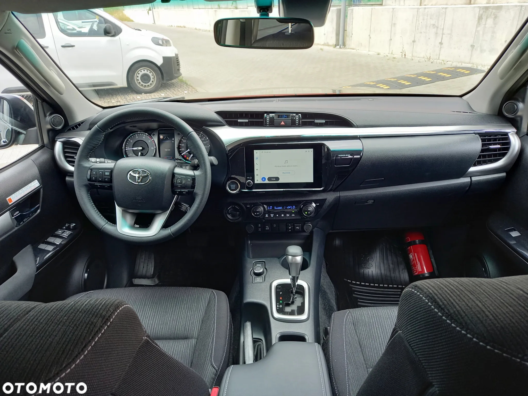 Toyota Hilux 2.8 D-4D Double Cab SR5+ 4x4 - 11