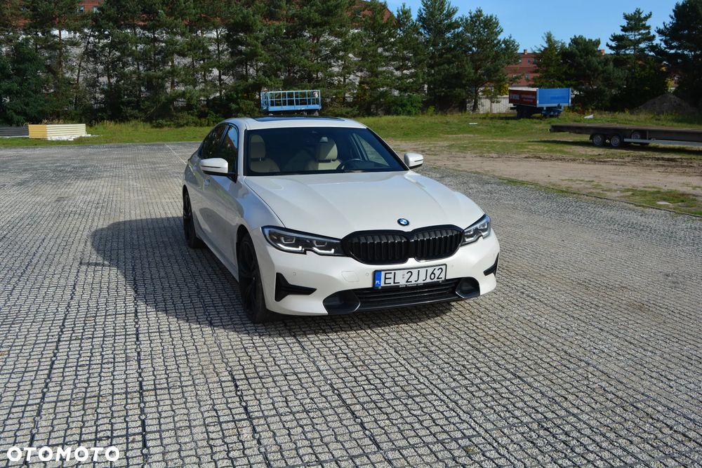 BMW Seria 3 330i xDrive Sport Line sport - 6
