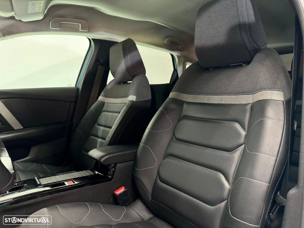Citroën C4 BlueHDi 130 Stop&Start EAT8 C-SERIES - 8
